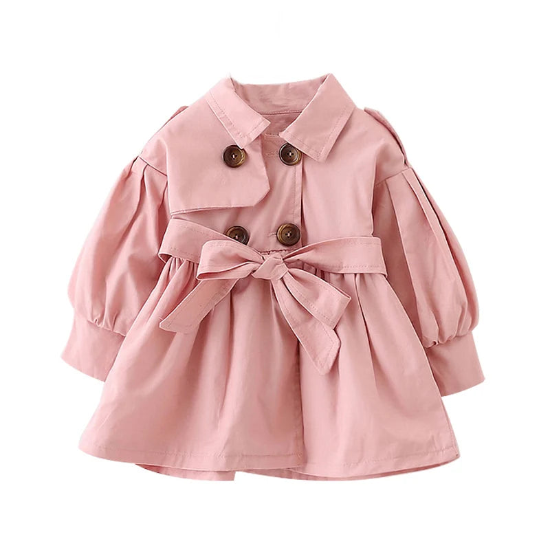 Roya Coat: A Fashionable Essential for Little Ones