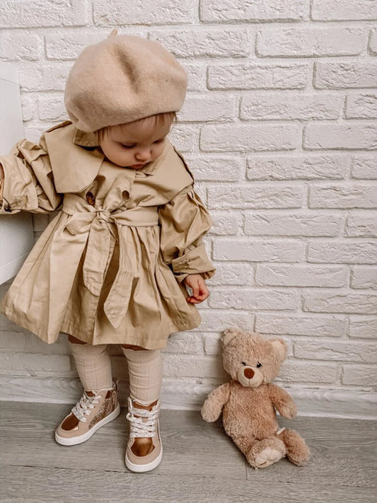 Roya Coat: A Fashionable Essential for Little Ones